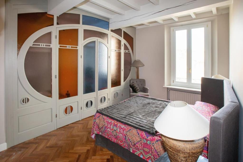 Charme And Relax In Downtown Apartment Parma